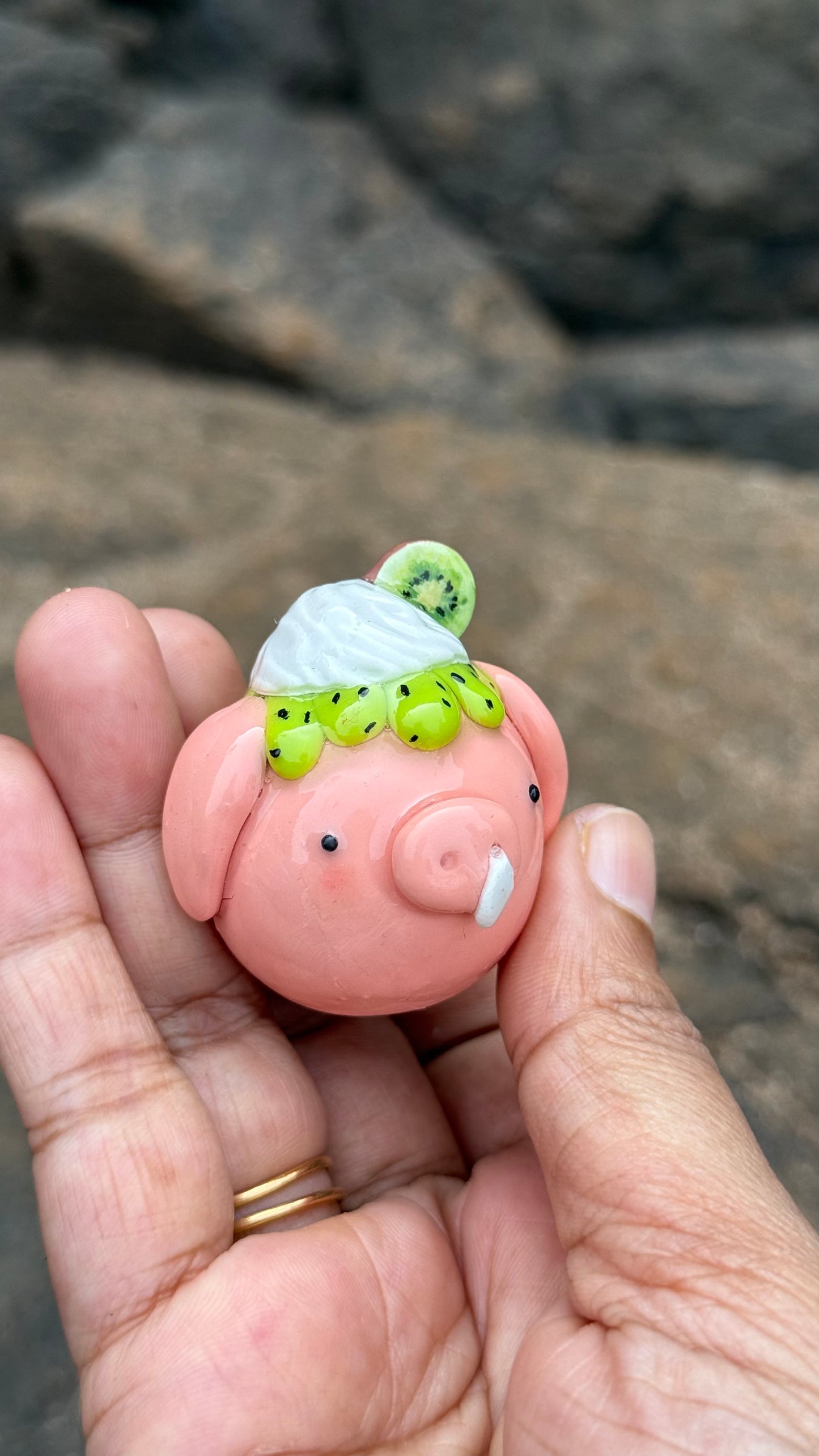 Kiwi Crème Oink