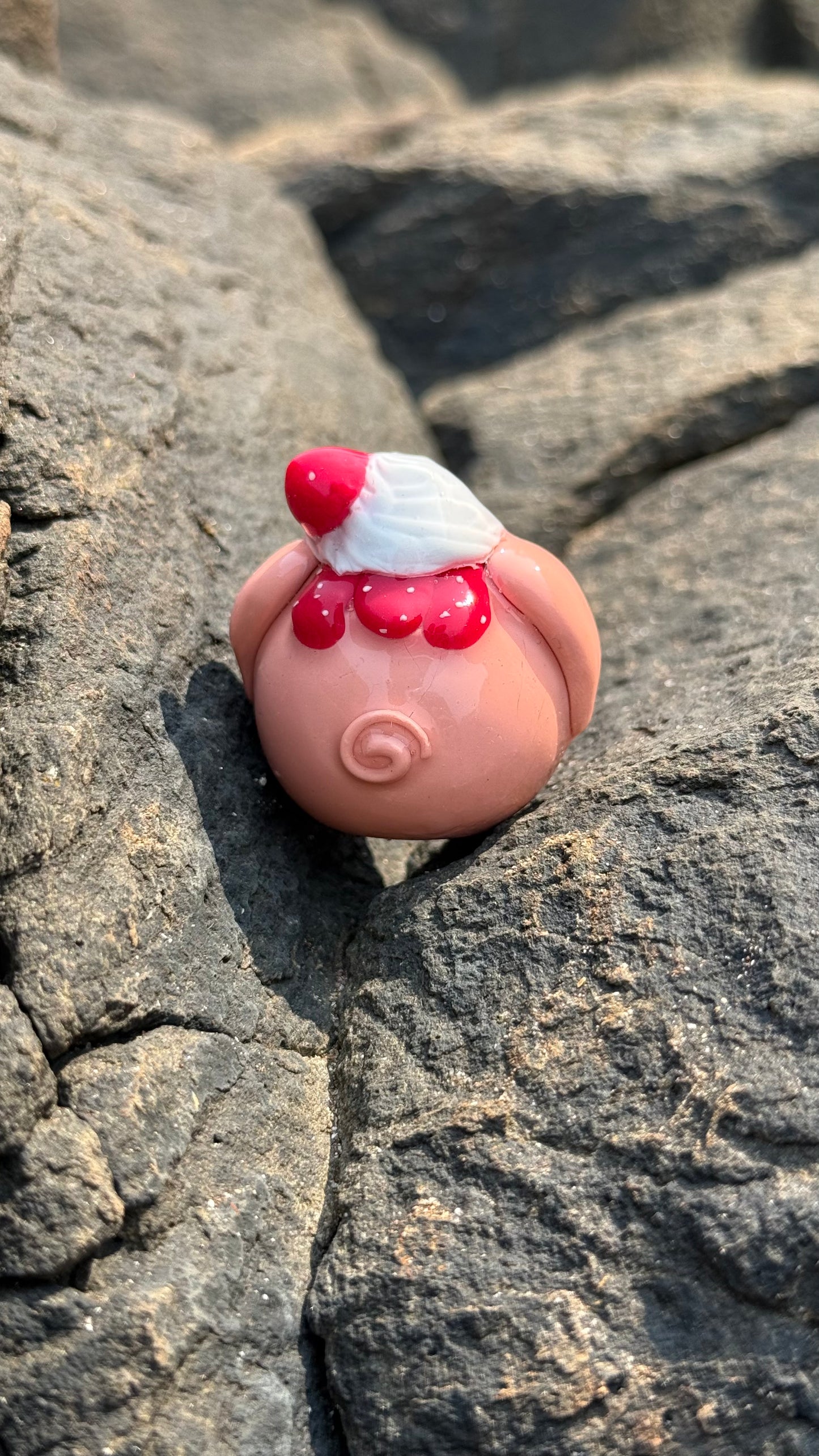 Strawberry Crème Oink